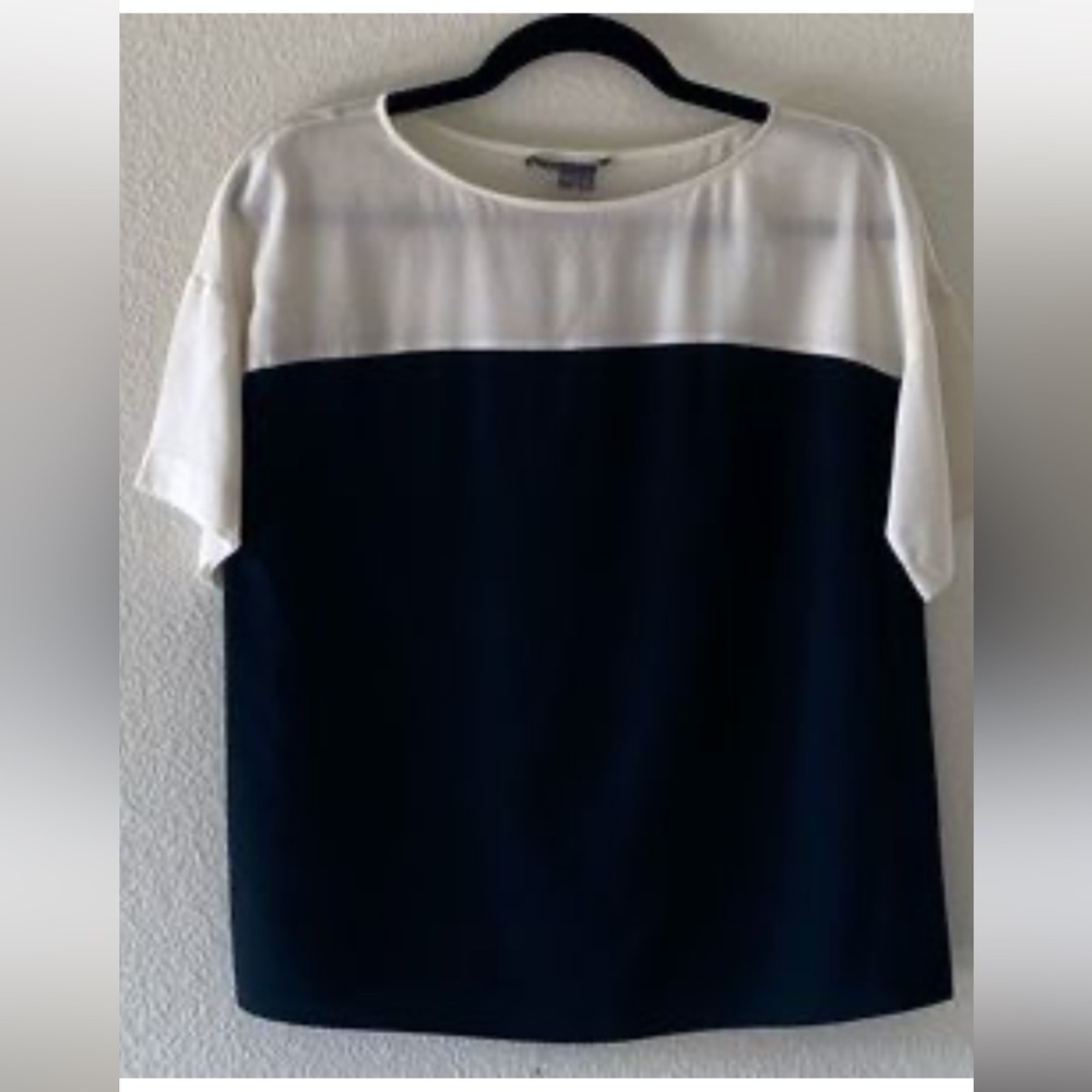 Vince 100% silk boxy top